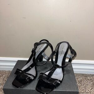 Black Women's Sandals